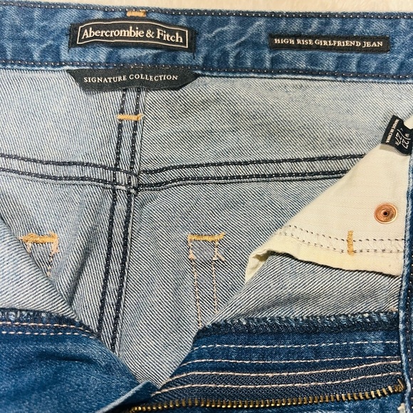 Abercrombie & Fitch NWOT signature collection highrise girlfriend jean size 27 R - Picture 7 of 10
